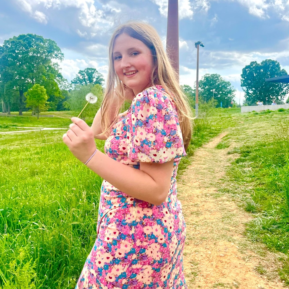 Meet your Posher, Olivia